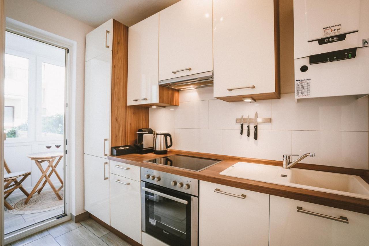 Sadebo Apartments Luebeck Mit Terrasse Oder Balkon מראה חיצוני תמונה